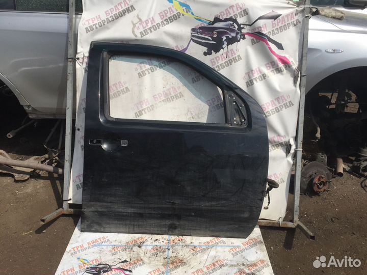 Ниссан Навара Дверь передняя Прав