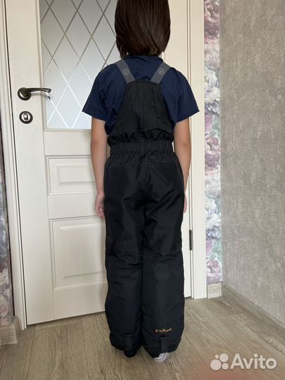 Костюм зимний 120-128, 2 куртки и брюки