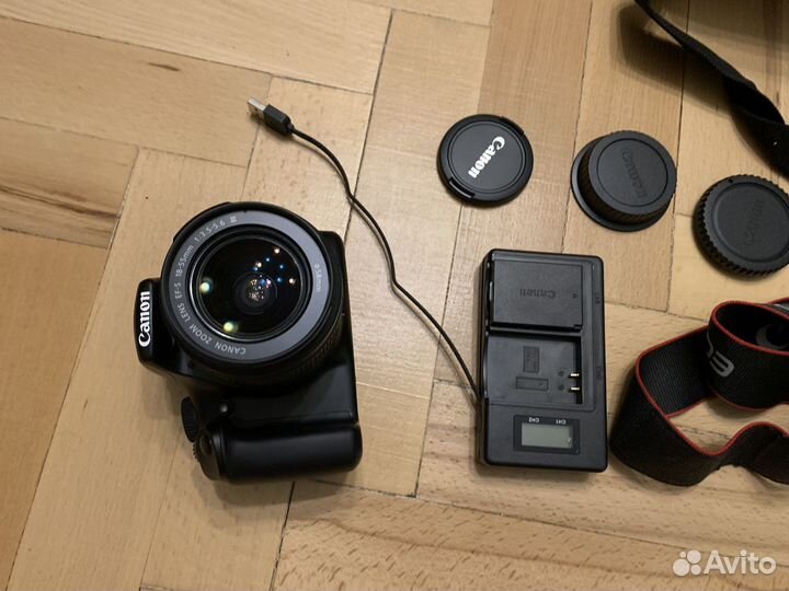 Canon EOS1100d DS126291 macro 0.25m/0.8ft