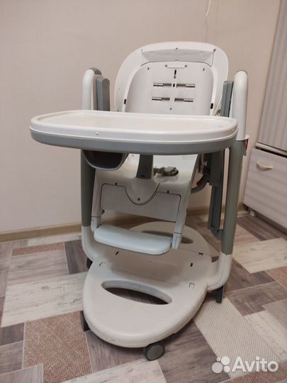 Детский стульчик для кормления peg perego