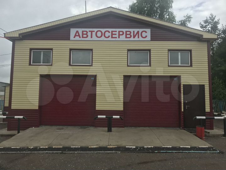 Гараж, > 30 м²