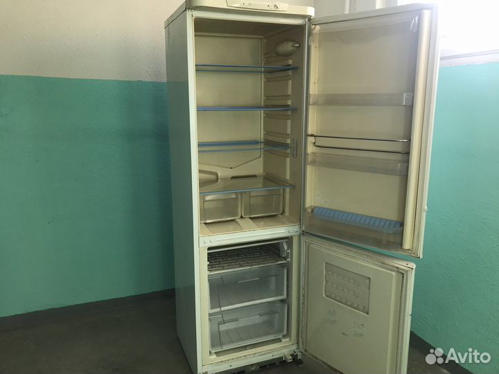 Холодильник бу