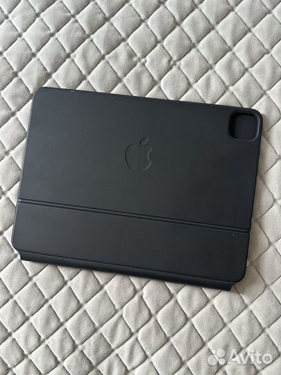 Apple Magic Keyboard для iPad Pro 11
