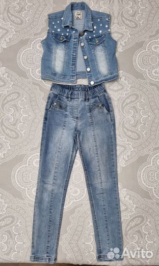 Одежда для девочки комплектом 128-140