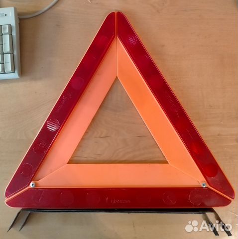 Знак аварийной остановки новый