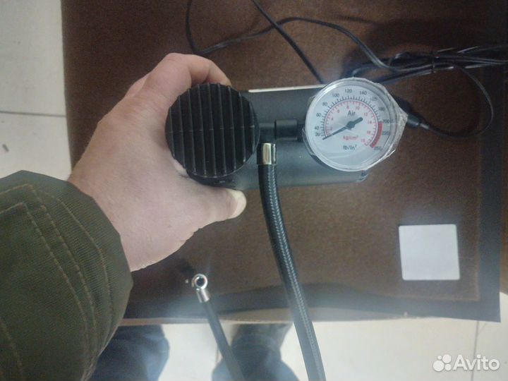 Компрессор автомобильный