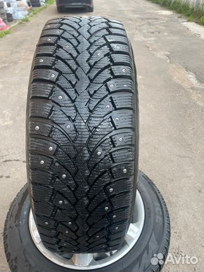 Комплект колес Volkswagen Multivan R17