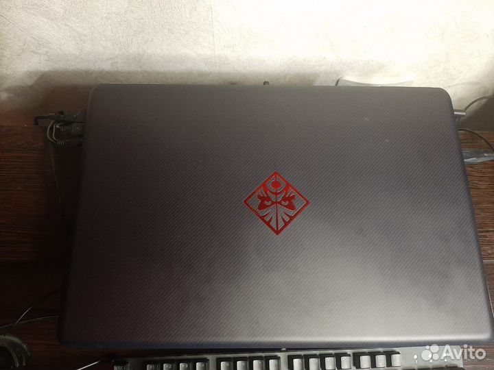 Ноутбук игровой 17w221ur (16gb i5-7300HQ GTX 1050)