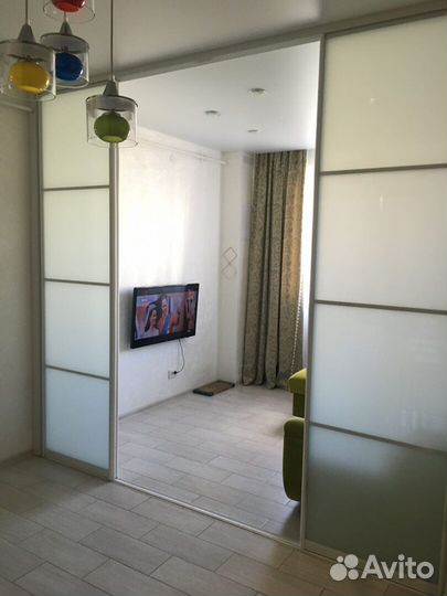 Стеклянная перегородка