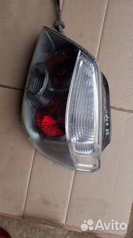 Фонарь правый Mitsubishi Outlander cu 05г