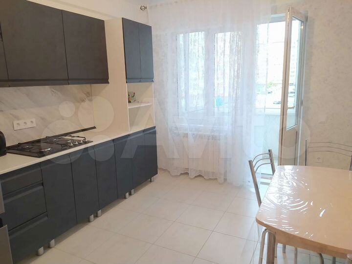 2-к. квартира, 75 м², 2/10 эт.