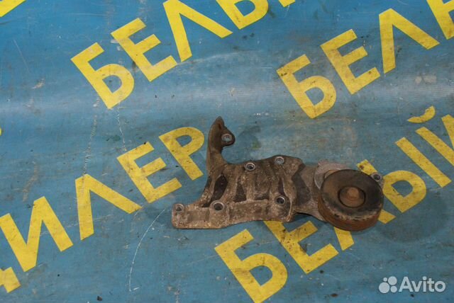 Натяжитель приводного ремня Dodge Caravan 3