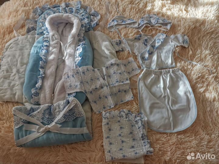 Комплект на выписку для мальчика