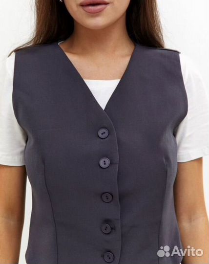 Костюм с жилетом