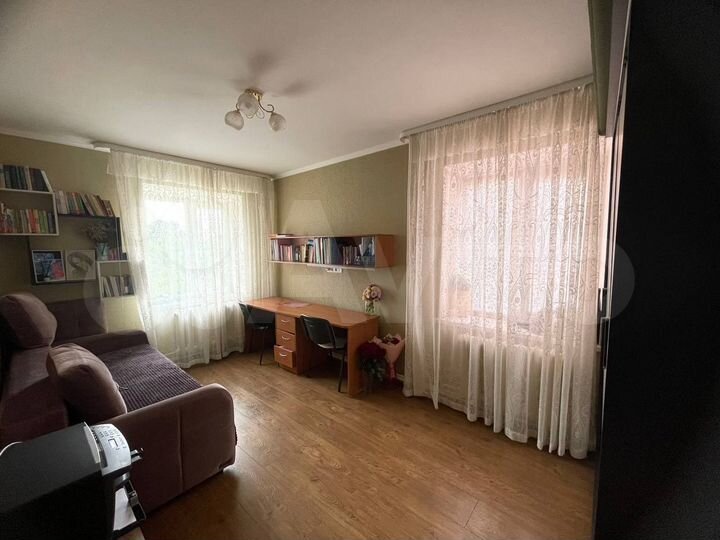 3-к. квартира, 78 м², 2/4 эт.