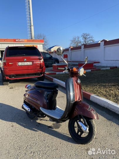 Suzuki Verde retro