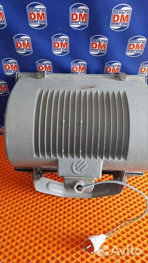 Z) прожектор уличный галогенный большой