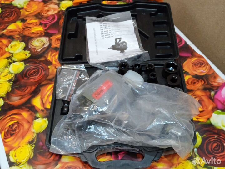 Пневмогайковерт