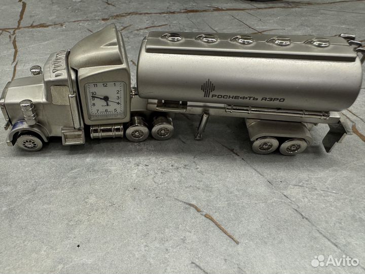 Часы настольные Quants Роснефть