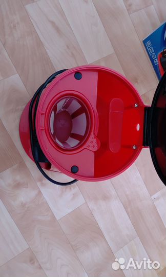 Кофеварка новая