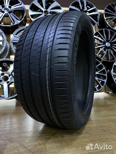 Michelin Latitude Sport 3 275/50 R20 113W
