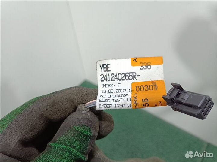 Проводка двери передняя правая Renault Fluence