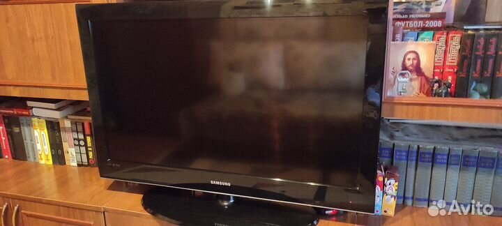 Телевизор samsung LE37A558P3F