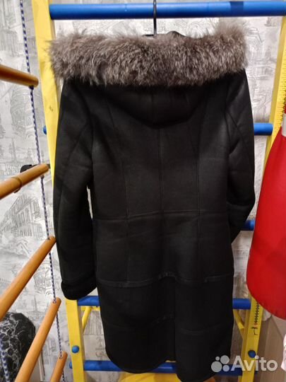 Продам натуральную облегченную дубленку