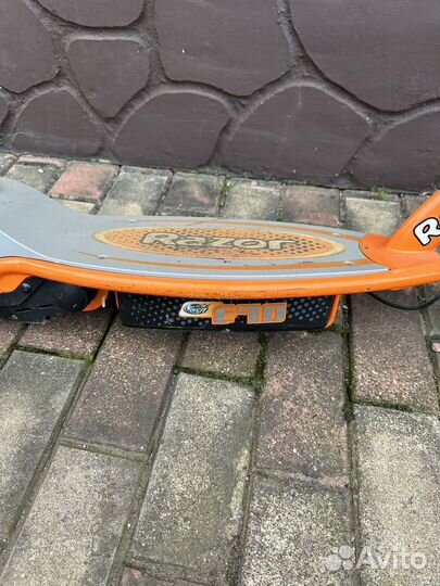 Электросамокат razor f90