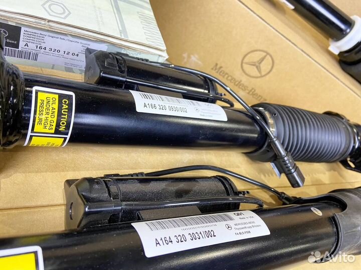 Задний левый амортизатор Mercedes ML GL