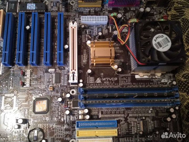 Материнская плата