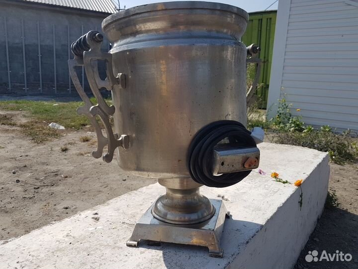 Самовар электрический на 45 л. пр-во СССР 1983 г