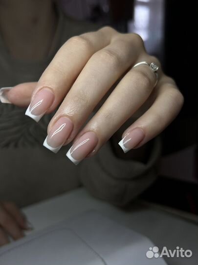 Маникюр на дому