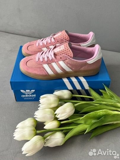 Кроссовки Adidas gazelle розовые