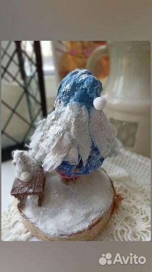 Ангел из ваты на подставке