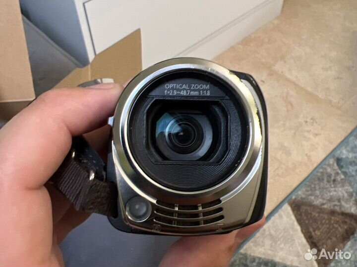 Видеокамера Panasonic HDC-SD40