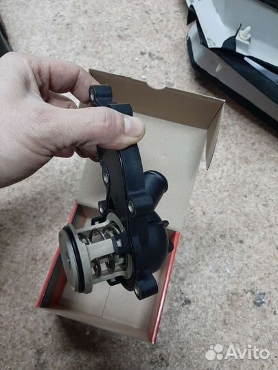 Термостат Audi A6 C6