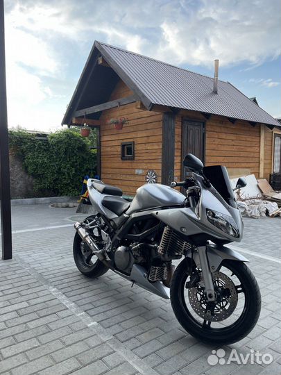 Suzuki SV1000S
