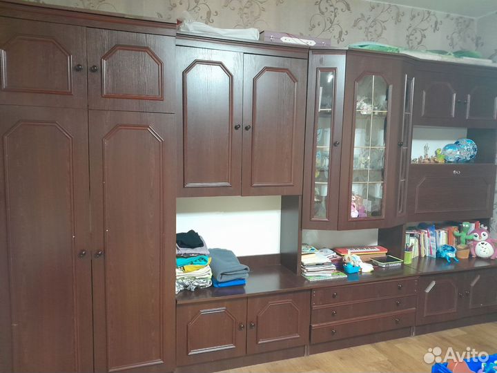 Стенка в гостиную бу