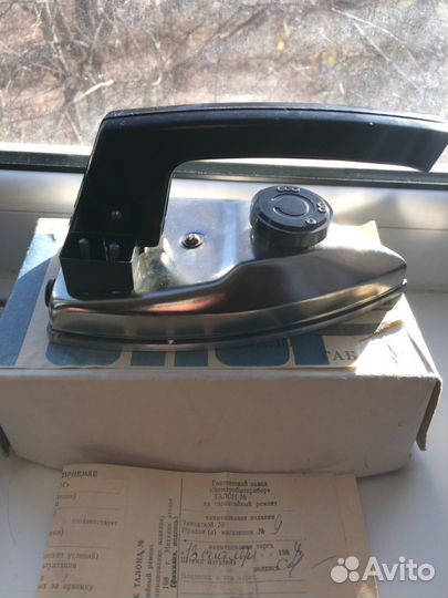 Продам утюг малогабаритный складной