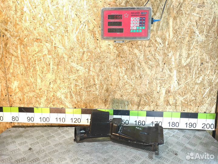 Воздухозаборник Mitsubishi Lancer 9