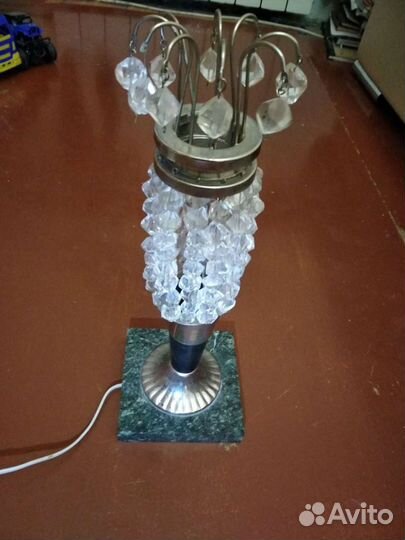 Лампа настольная 