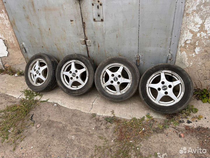 Комплект литых дисков