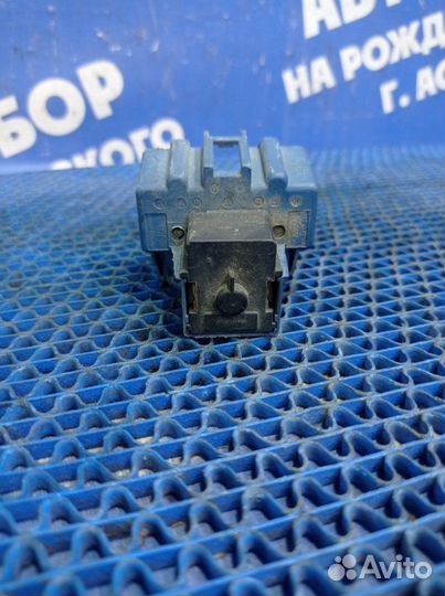 Контактная группа Ford Focus 2 универсал aoda 2007