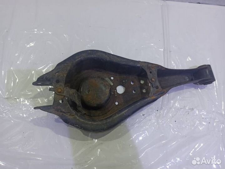 Рычаг задний поперечный