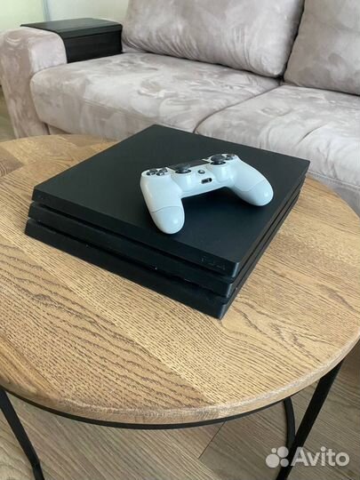 Sony PS4 pro 1tb
