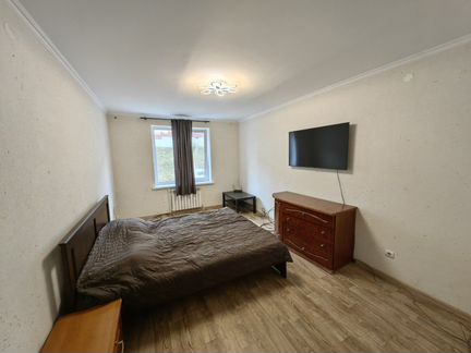 1-к. квартира, 33,3 м², 1/3 эт.