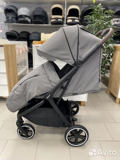 Прогулочная коляска Pituso Matrix XXL