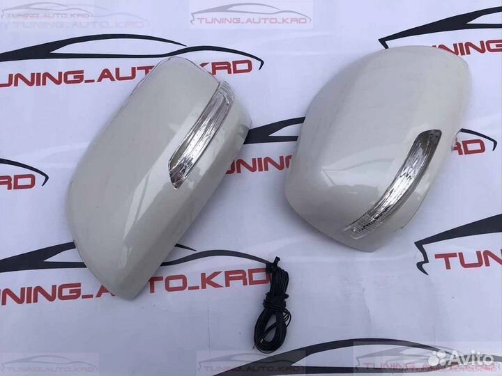 Накладки на зеркала Toyota Land Cruiser 200 R4057