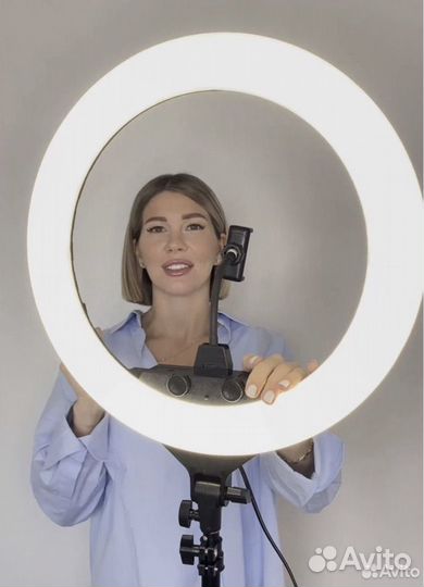 Профессиональная кольцевая лампа 46 см + штатив